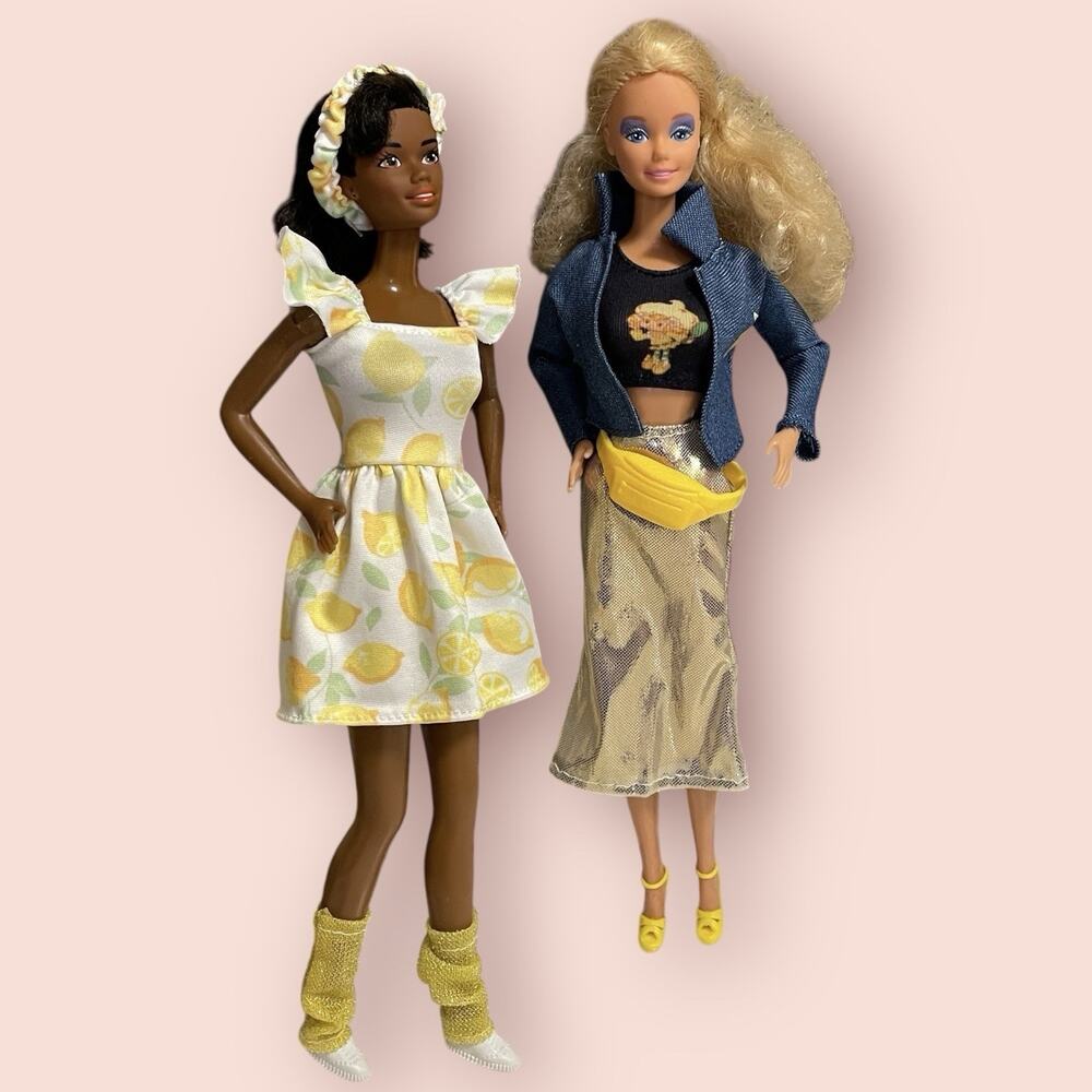 Strawberry Shortcake LEMON MERINGUE Clothing Outfits Unboxed & 2 Barbie Dolls